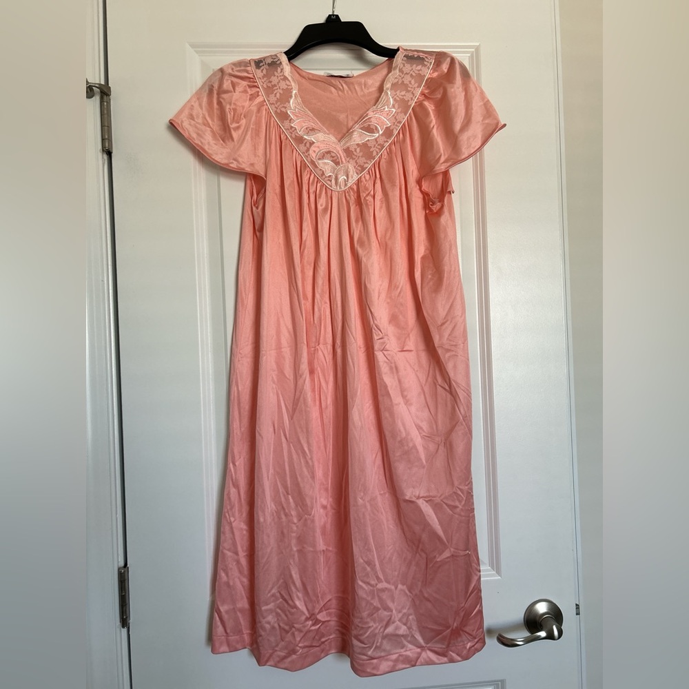 Vintage Vanity Fair Pink Lace Trim Chemise